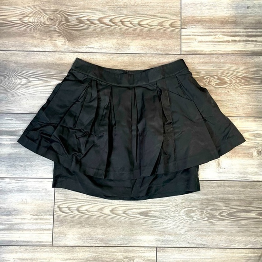 ARMANI EXCHANGE Black Pleated Mini Skirt W/Pockets | Size 2 EUC